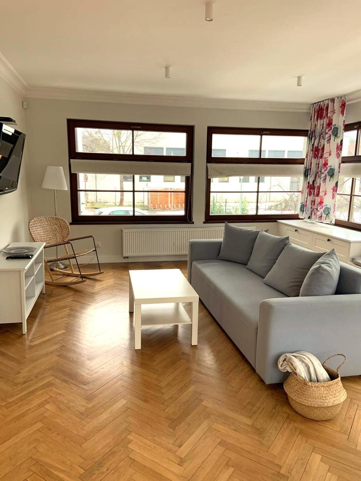 Villa Allegra Apartamenty Z Ogrodem I Sala Zabaw ,Darmowy Parking I Lezaki, 5Minut Do Morza Gdynia Exterior photo