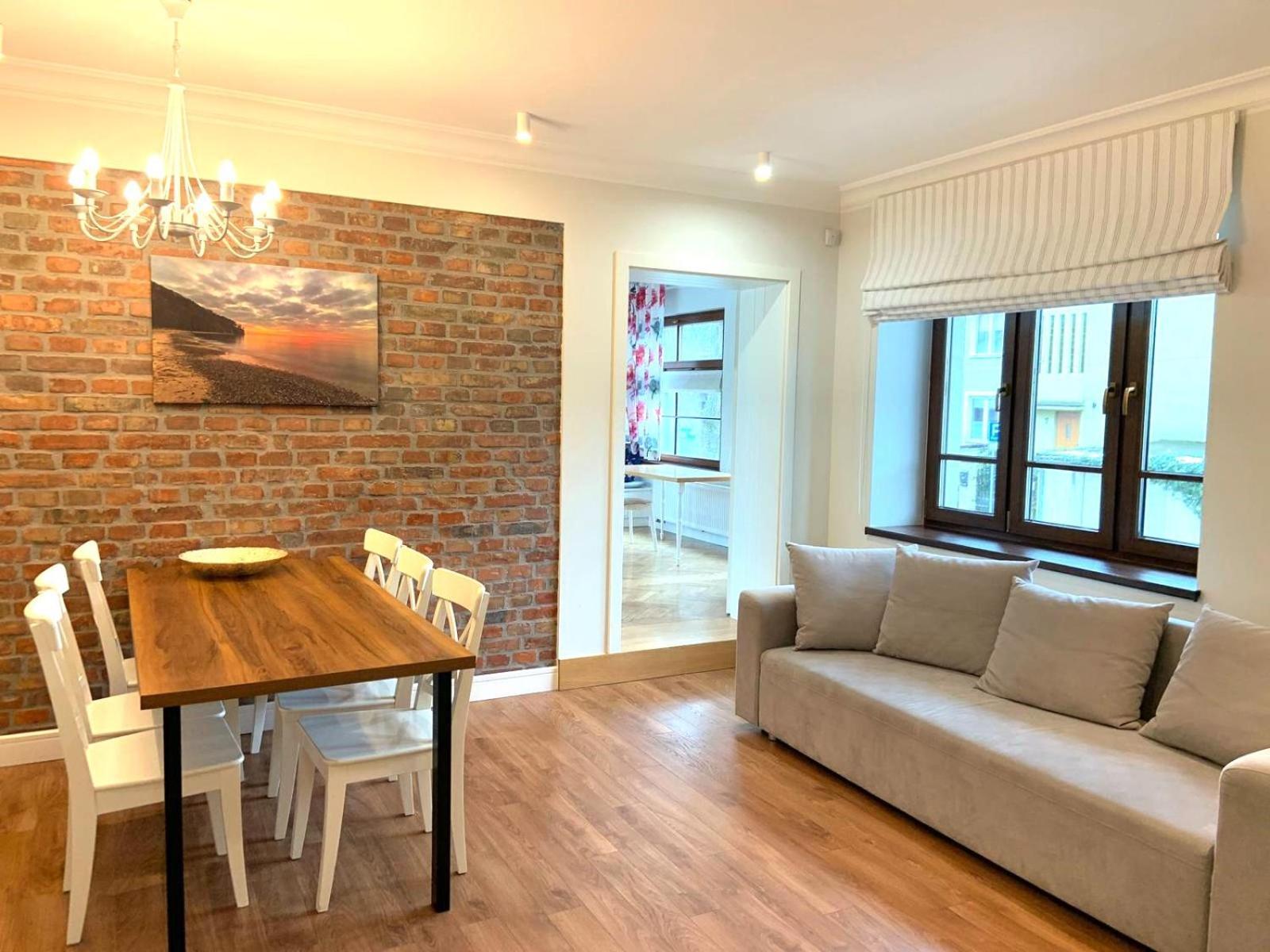 Villa Allegra Apartamenty Z Ogrodem I Sala Zabaw ,Darmowy Parking I Lezaki, 5Minut Do Morza Gdynia Exterior photo